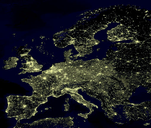 Europe vue espace empreinte lumineuse